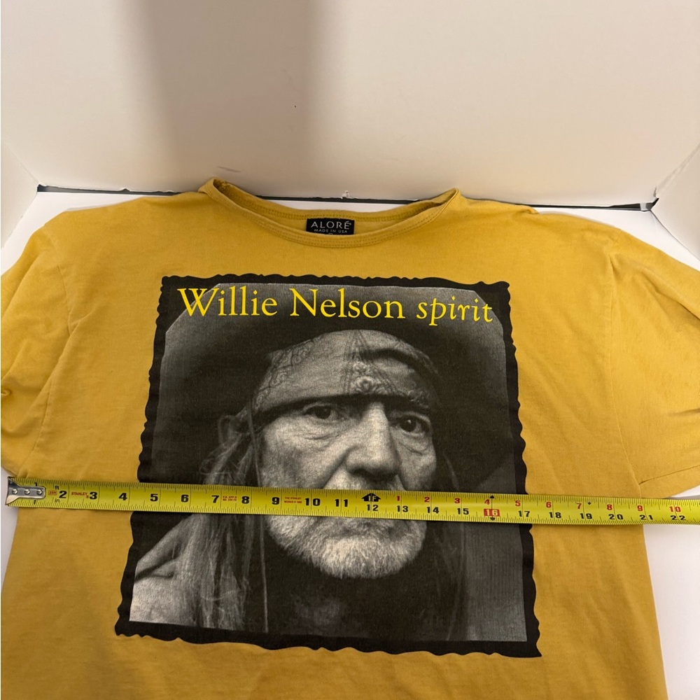 Vintage Willie Nelson "Spirit" long-sleeve T-shirt Size L Mustard Yellow Country - Picture 5 of 9